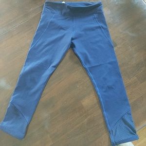 EUC Lorna Jane crop workout pants
